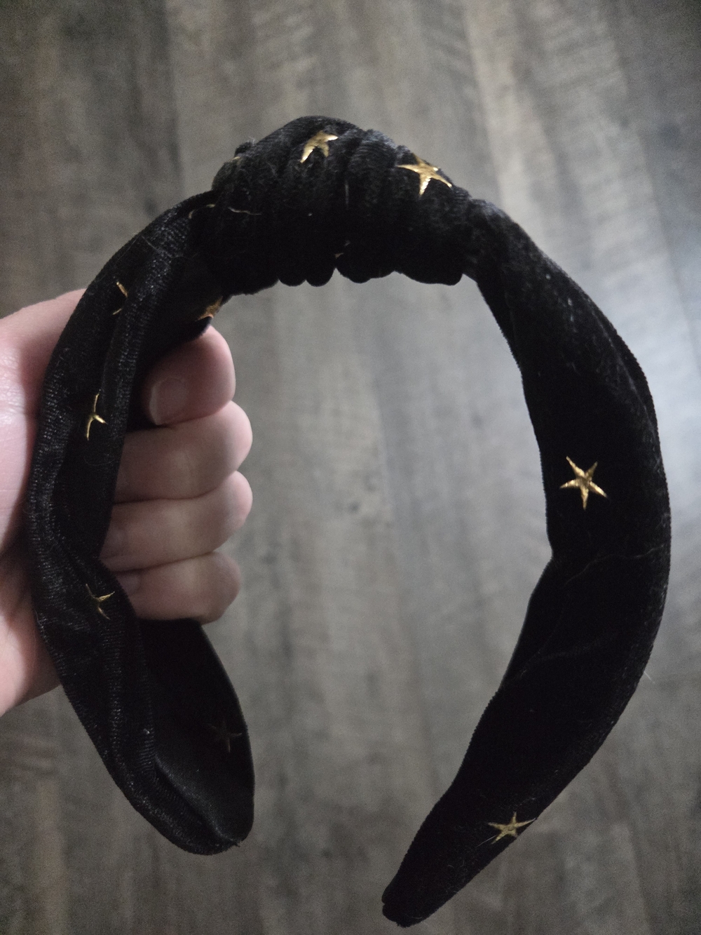 Black Velvet Star Knotted Headband - Picture 3 of 3